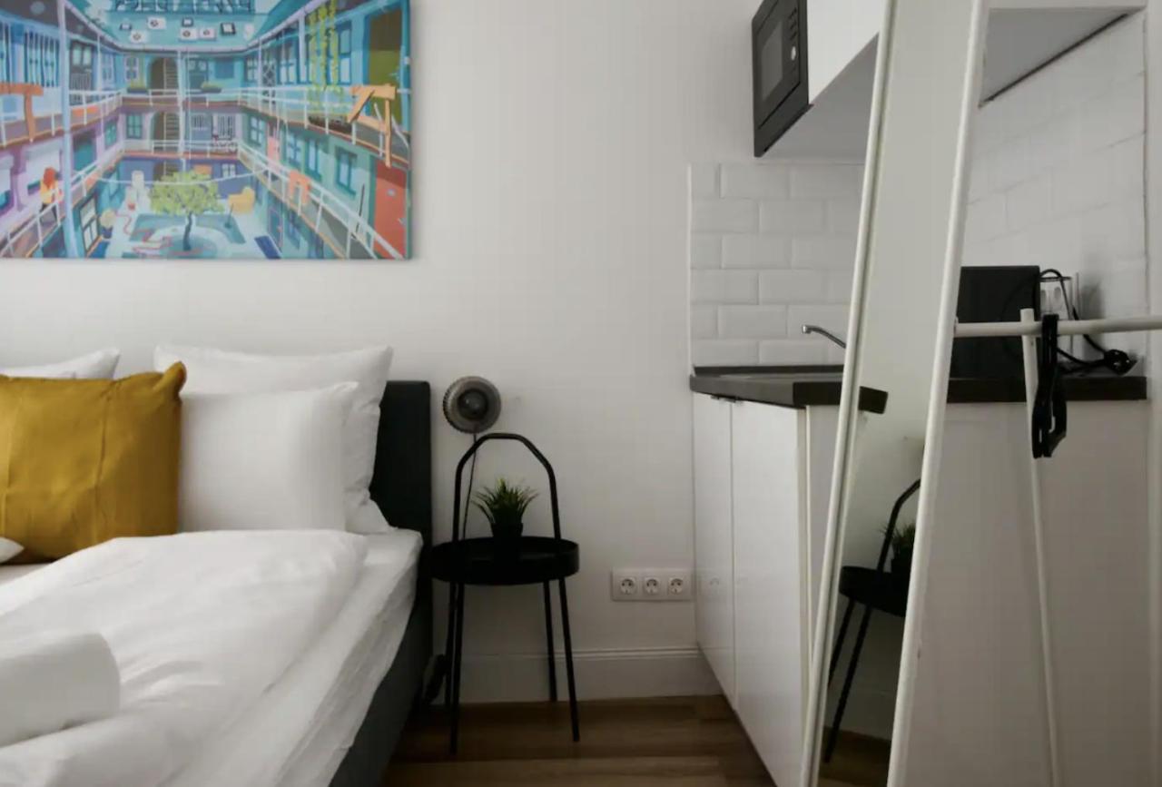Studio Apartments By Hi5- Apartment In Downtown Budapest Exterior photo